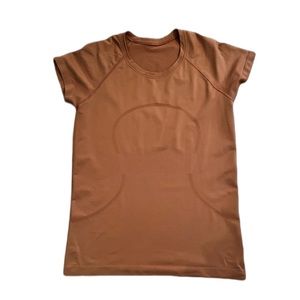 Womens Lululemon swiftly tee.  Mauve
